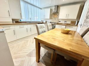 Photo 6- click for photo gallery